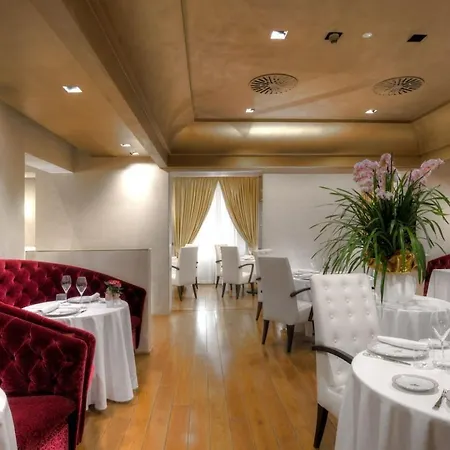 Rua Frati 48 In San Francesco Hotel 5*