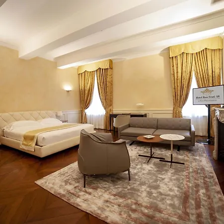 Rua Frati 48 In San Francesco Hotel Modena