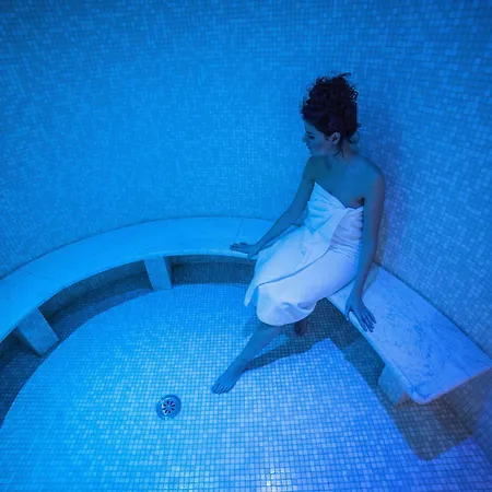 Ξενοδοχείο Rua Frati 48 In San Francesco Μόντενα