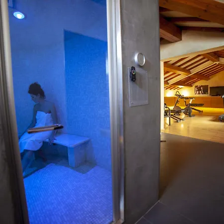 Rua Frati 48 In San Francesco Ξενοδοχείο Μόντενα