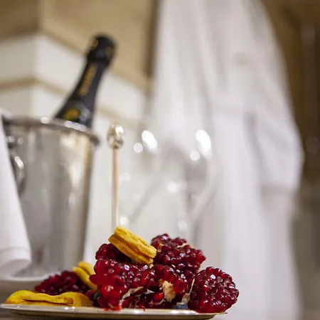 Rua Frati 48 In San Francesco Hotel