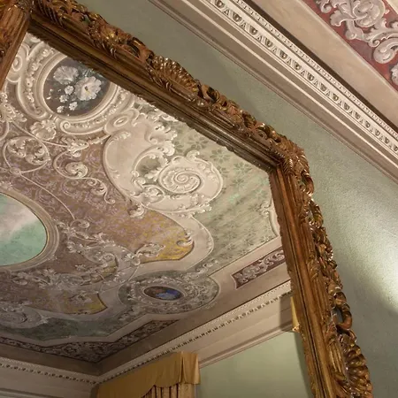 Rua Frati 48 In San Francesco 5*