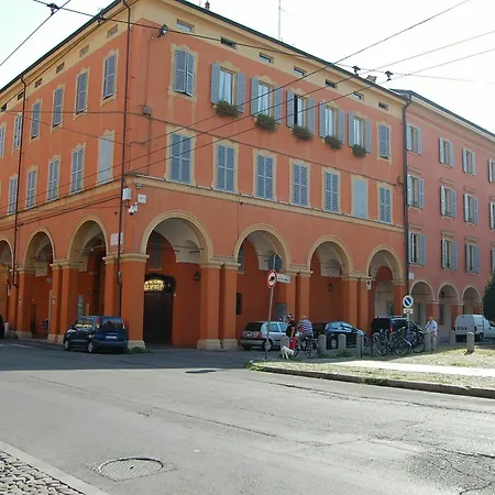 Rua Frati 48 In San Francesco Otel 5*
