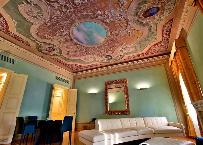 Rua Frati 48 In San Francesco Hotel