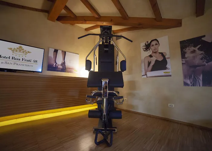 Szálloda Rua Frati 48 In San Francesco 5*