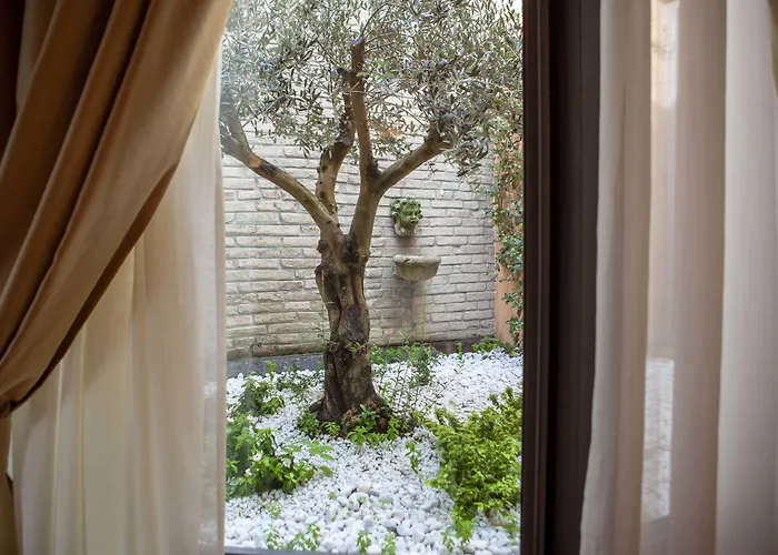 Rua Frati 48 In San Francesco 5*