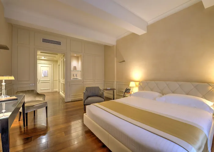 Rua Frati 48 In San Francesco Hotel 5*